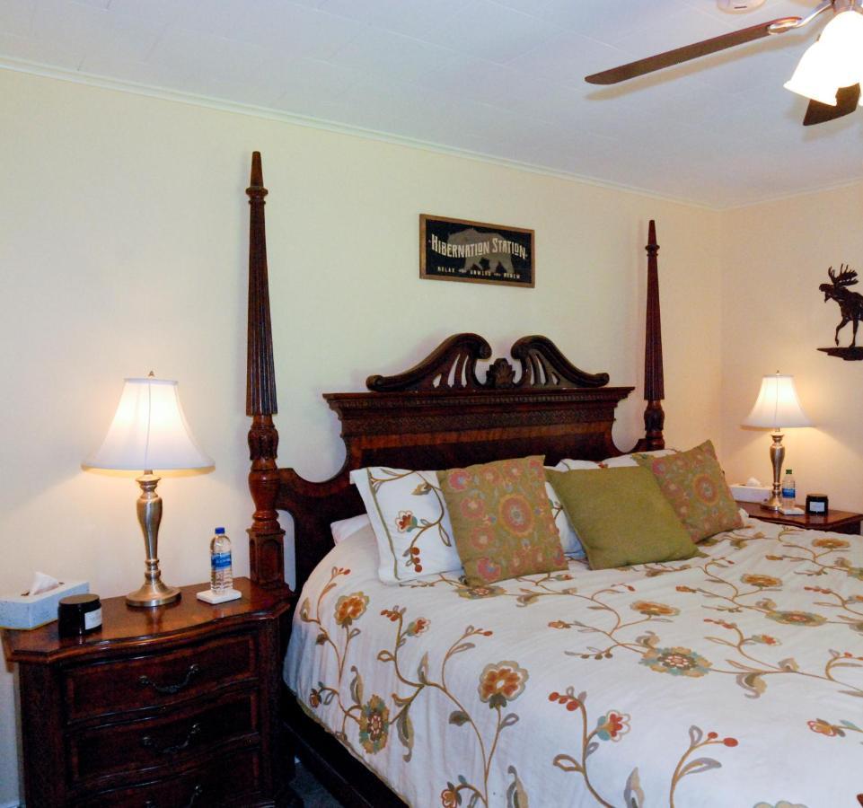 Maple Leaf Lodge Schroon Lake Esterno foto
