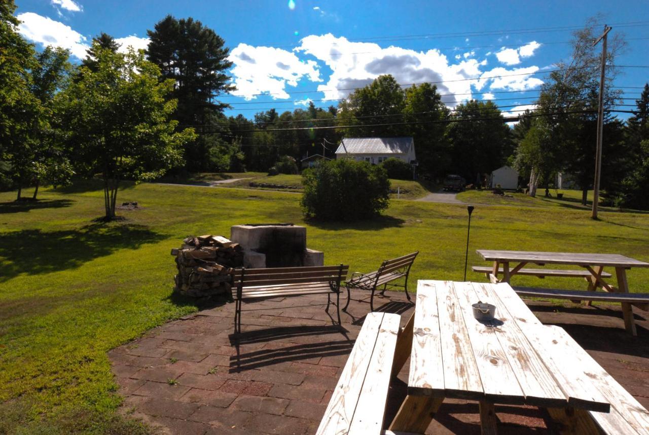Maple Leaf Lodge Schroon Lake Esterno foto